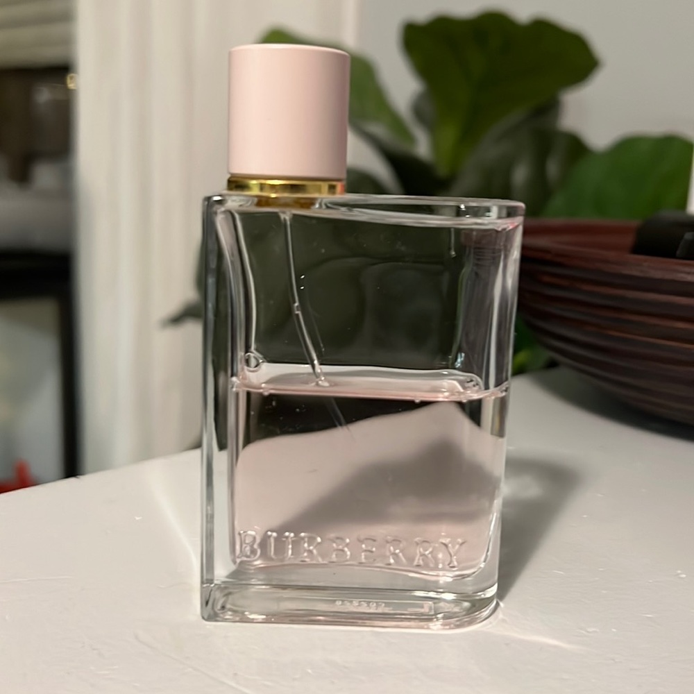 Burberry Her 50ml - Half